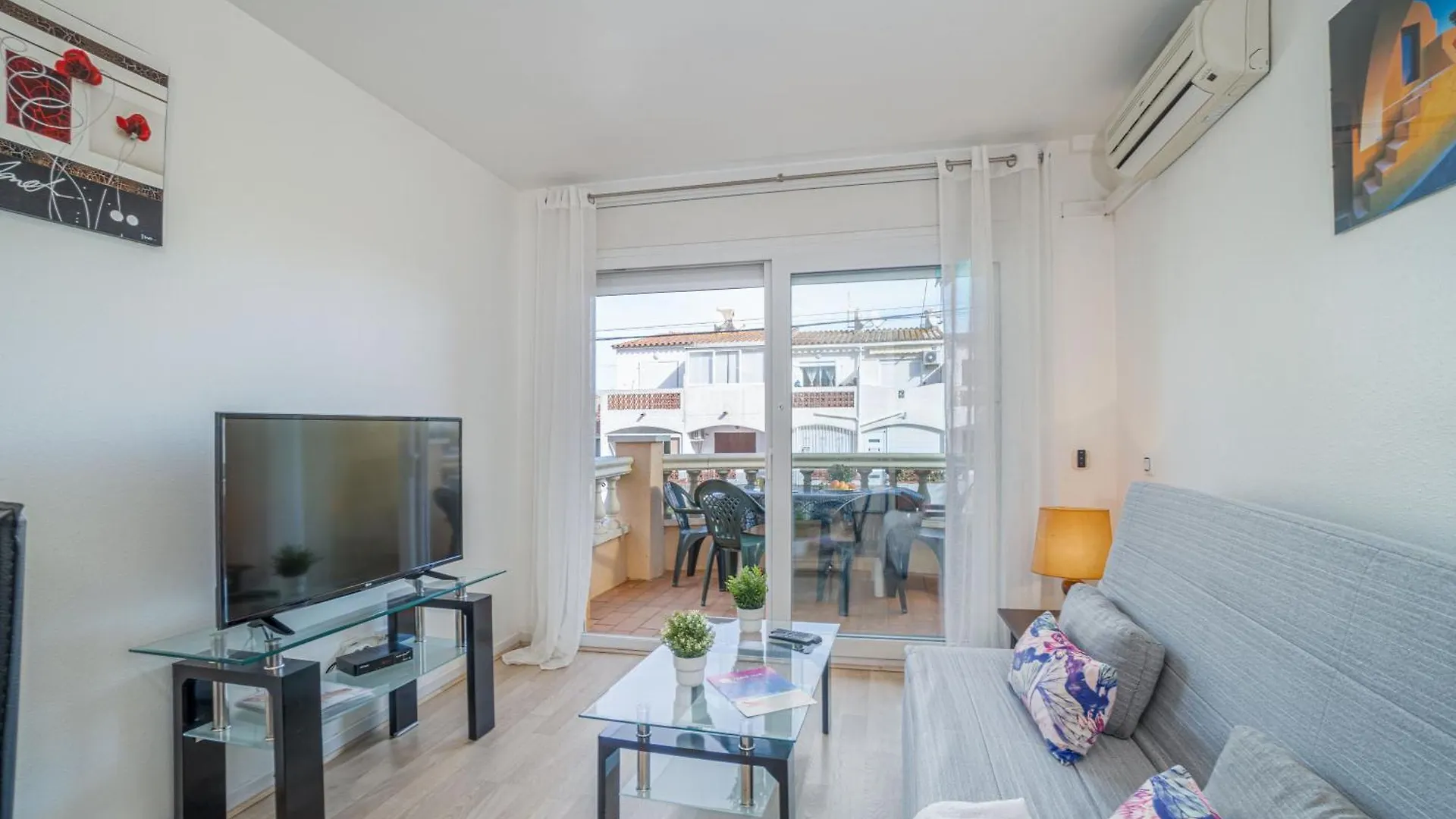 Apart-Rent Apartment Gran Reserva 0054 Empuriabrava